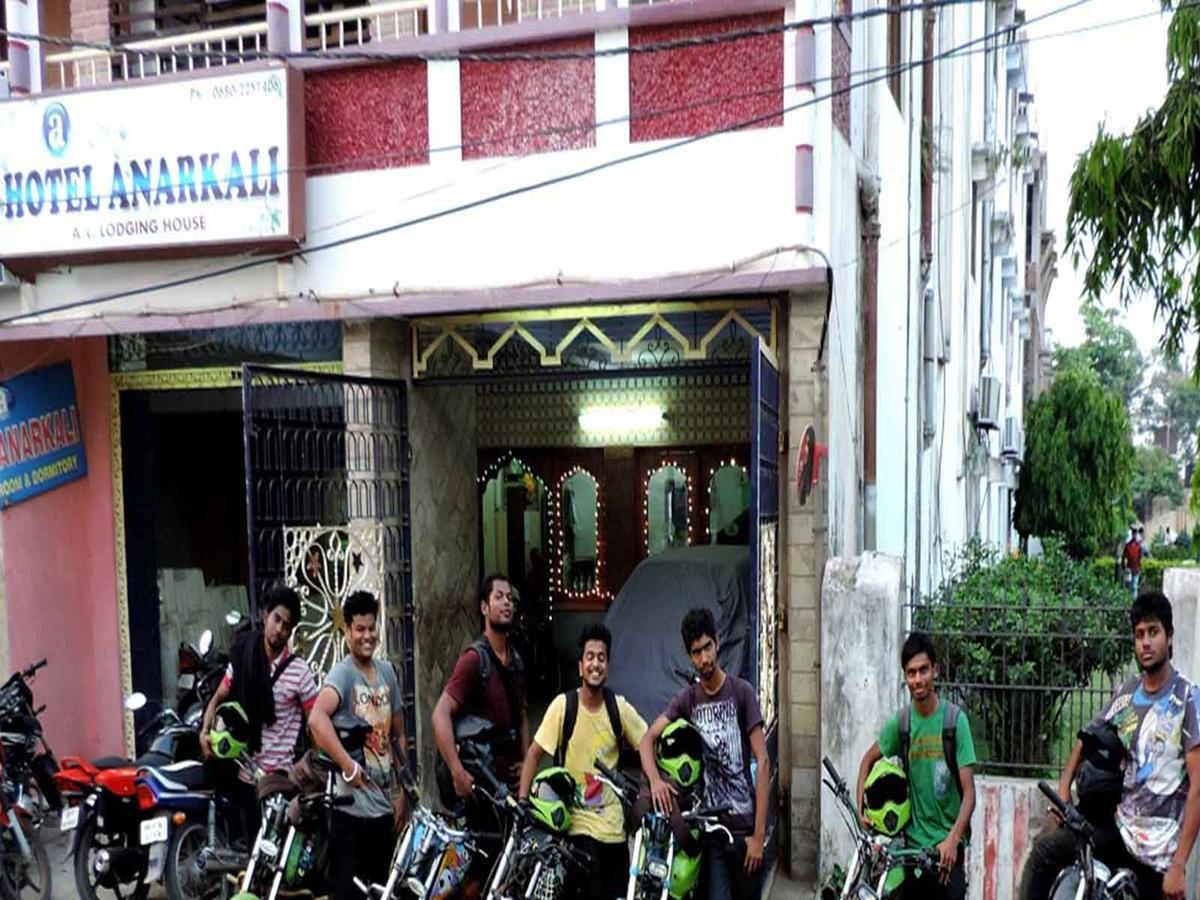 Hotel Anarkali Brahmapur Extérieur photo